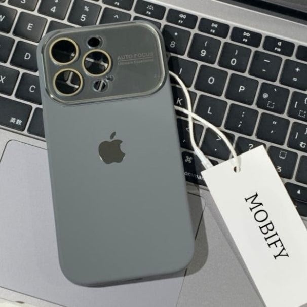 Premium Silicon Auto Focus Protective Case For iPhone 15 Pro